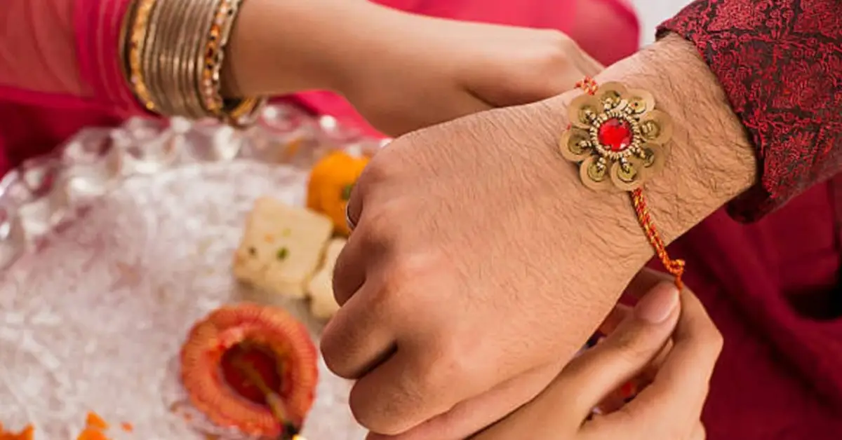 Happy Rakshabandhan 2024 wishes, status, shayari in hindi 