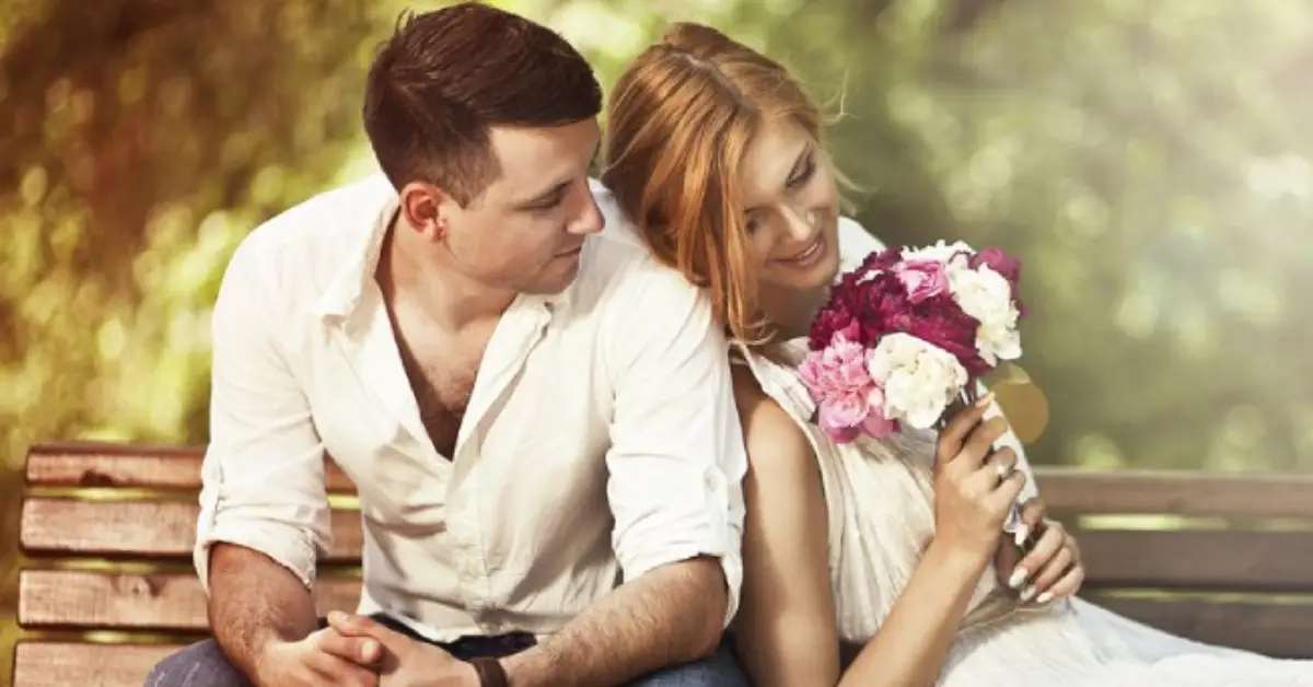 Romantic poem in hindi for love
